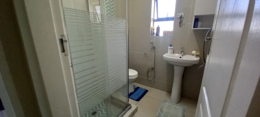 3 Bedroom Property for Sale in Strubenvale Gauteng