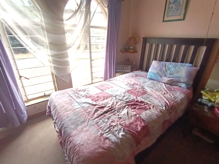 3 Bedroom Property for Sale in Bardene Gauteng