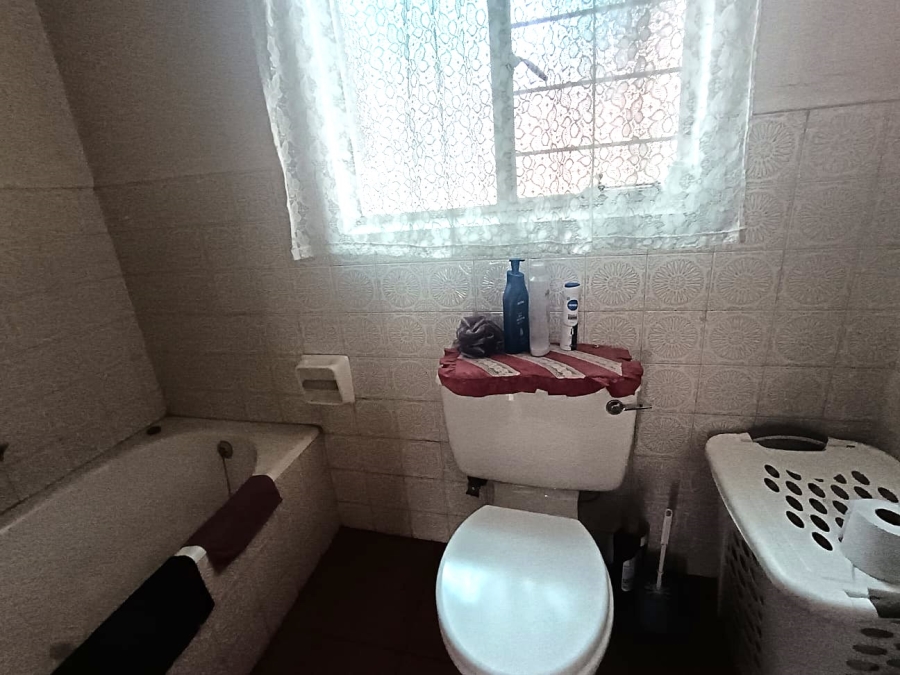 3 Bedroom Property for Sale in Bardene Gauteng