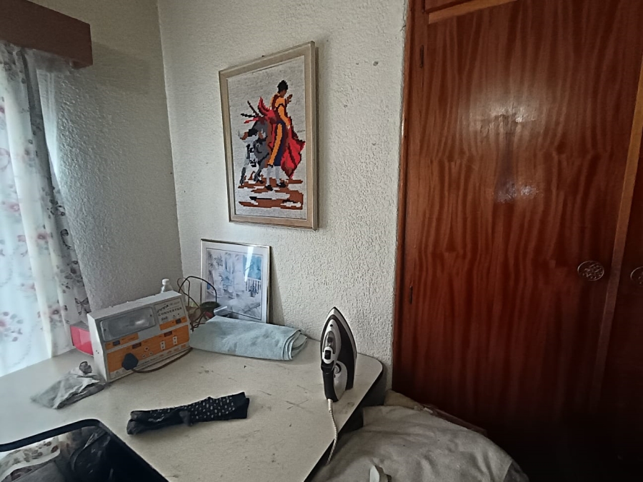 3 Bedroom Property for Sale in Bardene Gauteng