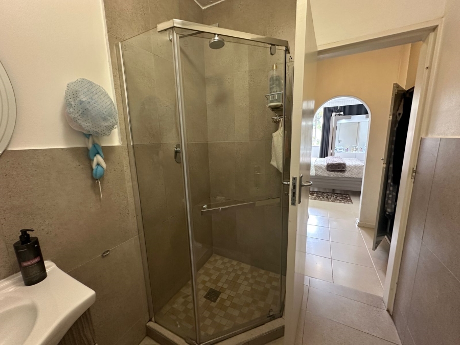 2 Bedroom Property for Sale in Morning Hill Gauteng