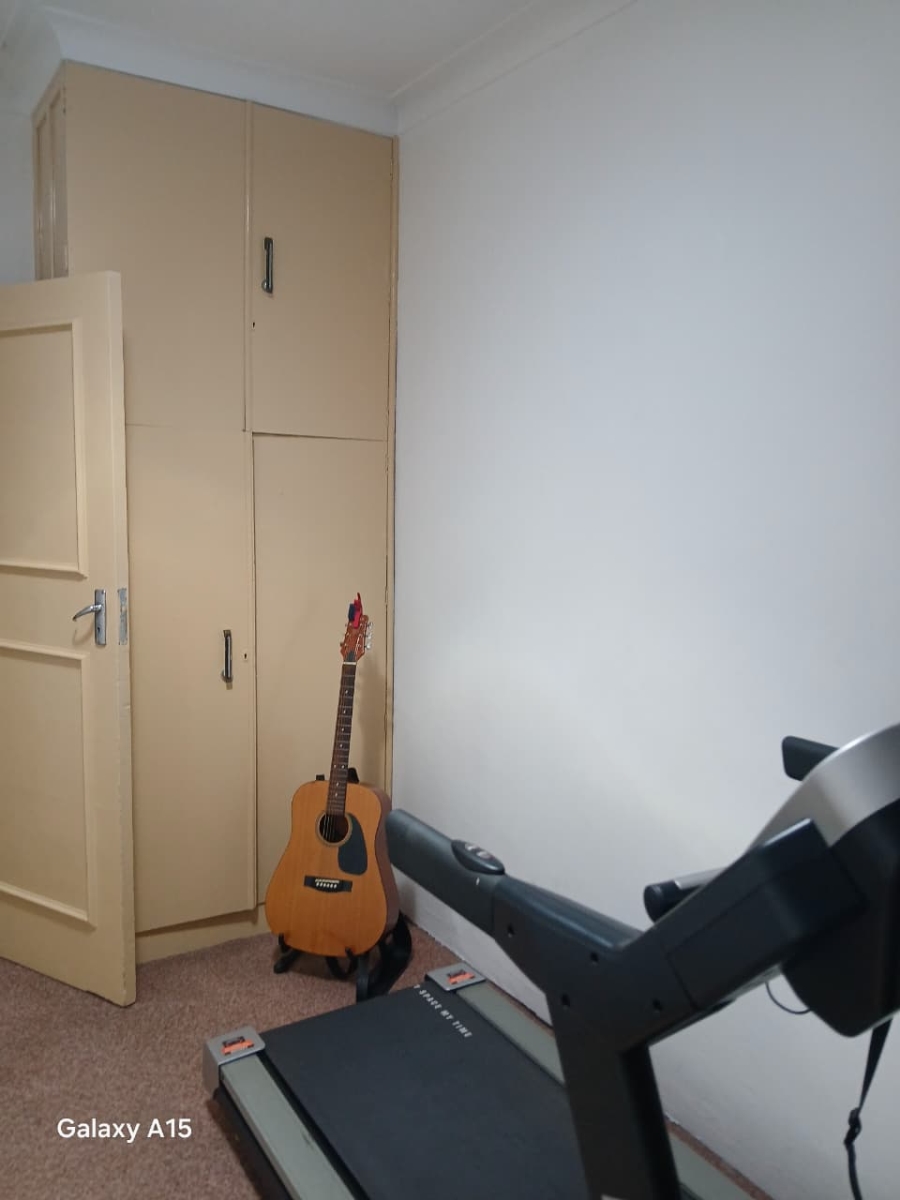 5 Bedroom Property for Sale in Selection Park Gauteng