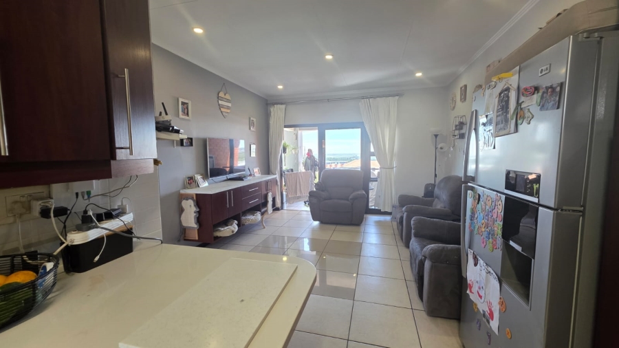 2 Bedroom Property for Sale in Greenstone Hill Gauteng