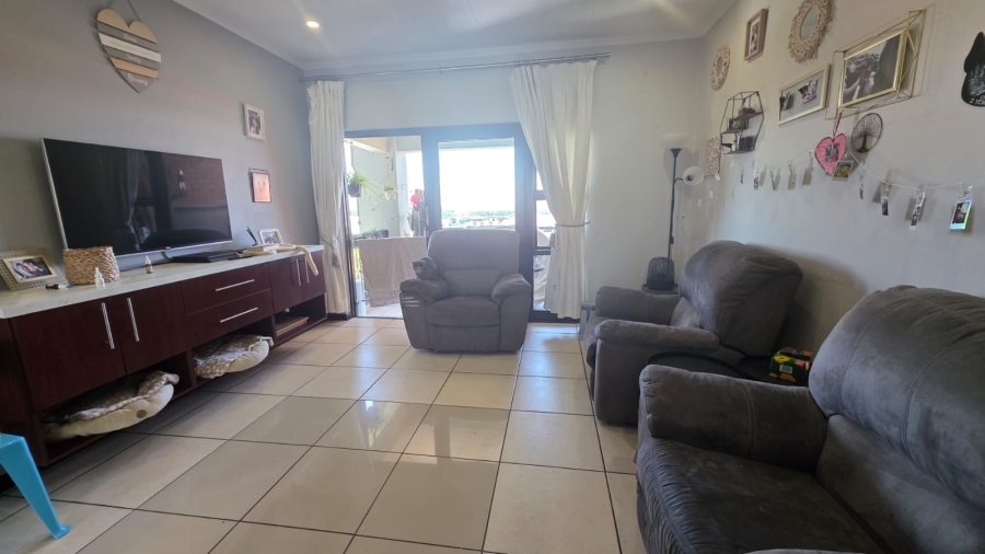 2 Bedroom Property for Sale in Greenstone Hill Gauteng
