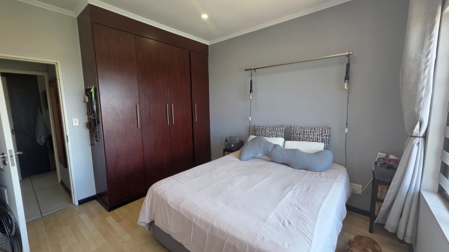 2 Bedroom Property for Sale in Greenstone Hill Gauteng