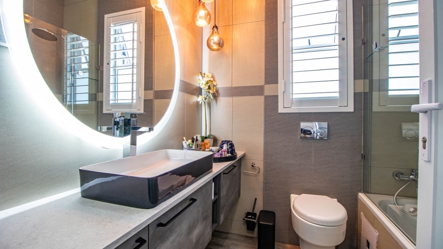 2 Bedroom Property for Sale in Modderfontein Gauteng