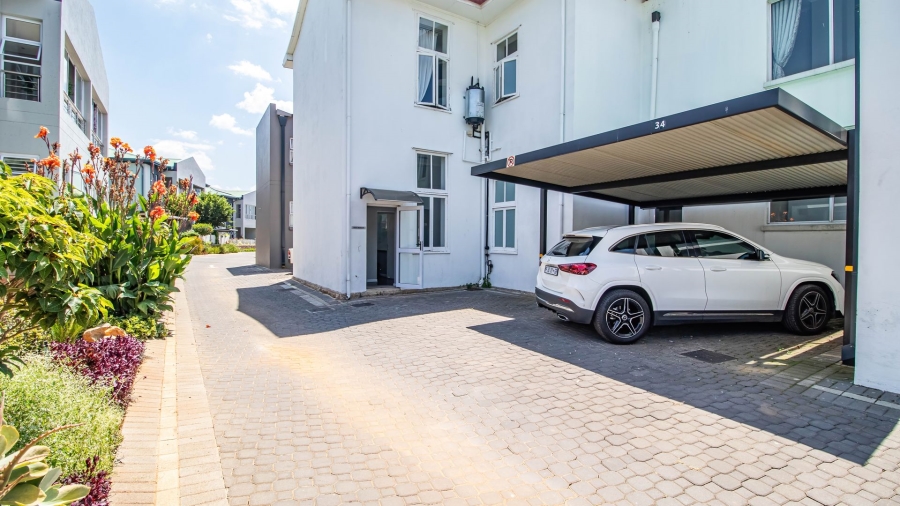 2 Bedroom Property for Sale in Modderfontein Gauteng