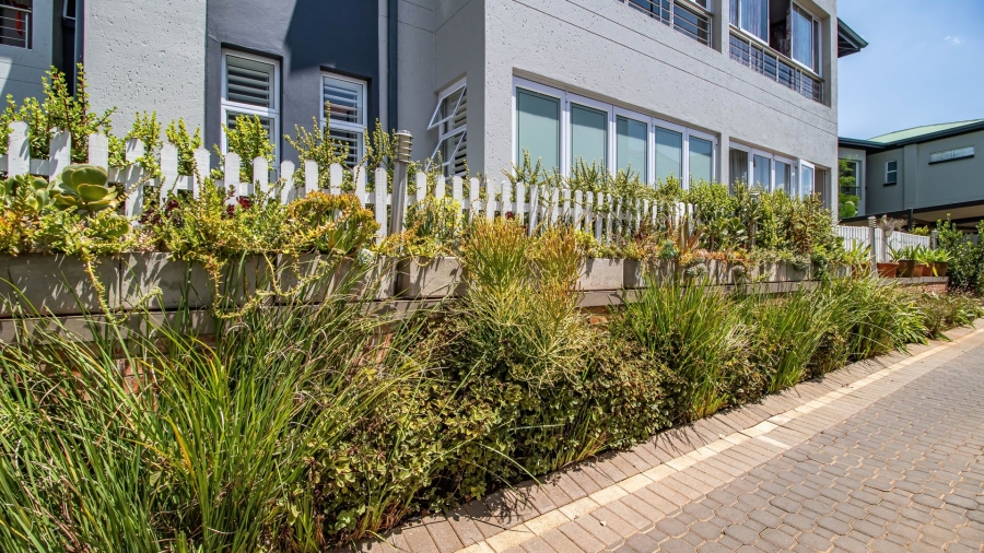 2 Bedroom Property for Sale in Modderfontein Gauteng