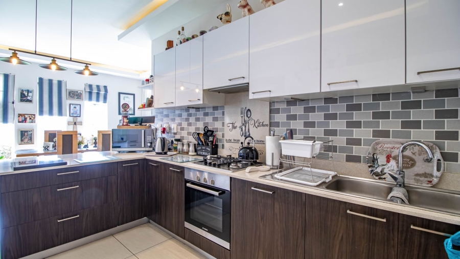 2 Bedroom Property for Sale in Modderfontein Gauteng