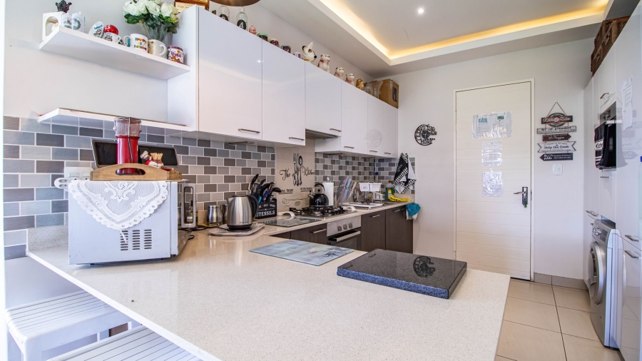 2 Bedroom Property for Sale in Modderfontein Gauteng