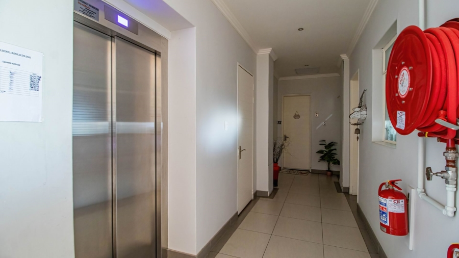 2 Bedroom Property for Sale in Modderfontein Gauteng