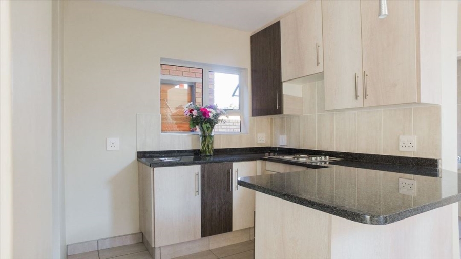 3 Bedroom Property for Sale in Glen Marais Gauteng