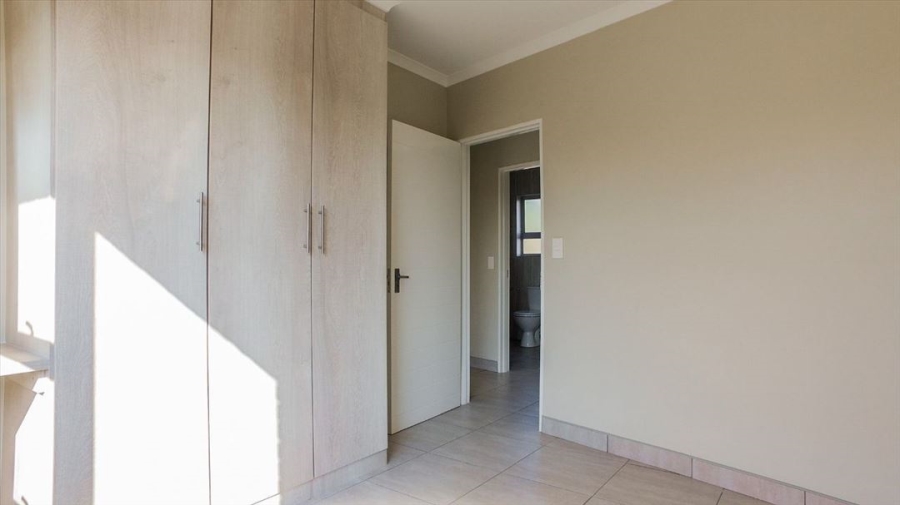 3 Bedroom Property for Sale in Glen Marais Gauteng