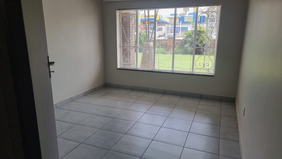 4 Bedroom Property for Sale in Cason Gauteng
