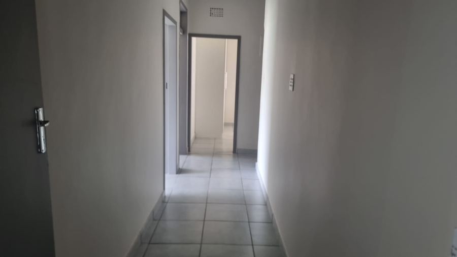 4 Bedroom Property for Sale in Cason Gauteng