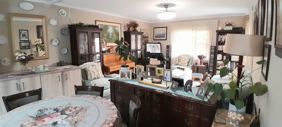 2 Bedroom Property for Sale in Goedeburg Gauteng