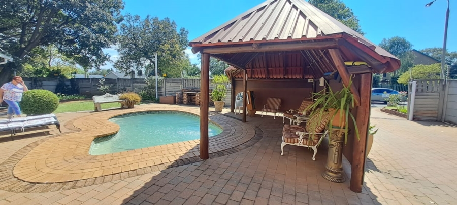 4 Bedroom Property for Sale in Parkrand Gauteng
