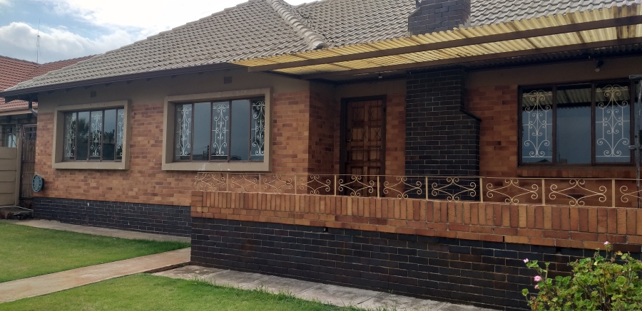 4 Bedroom Property for Sale in Sunnyridge Gauteng