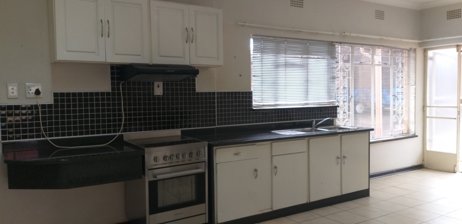 4 Bedroom Property for Sale in Sunnyridge Gauteng