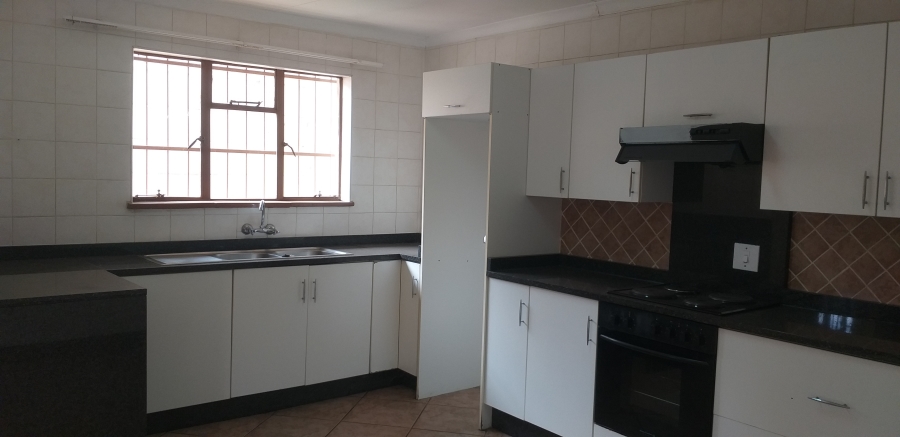 4 Bedroom Property for Sale in Sunnyridge Gauteng