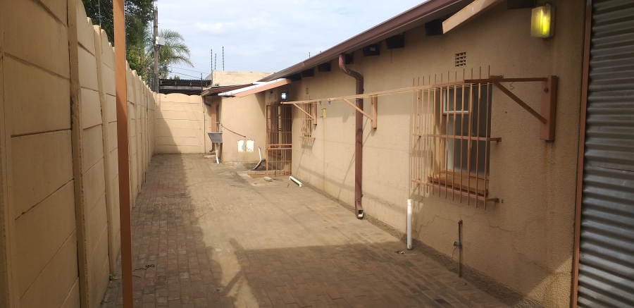 4 Bedroom Property for Sale in Sunnyridge Gauteng