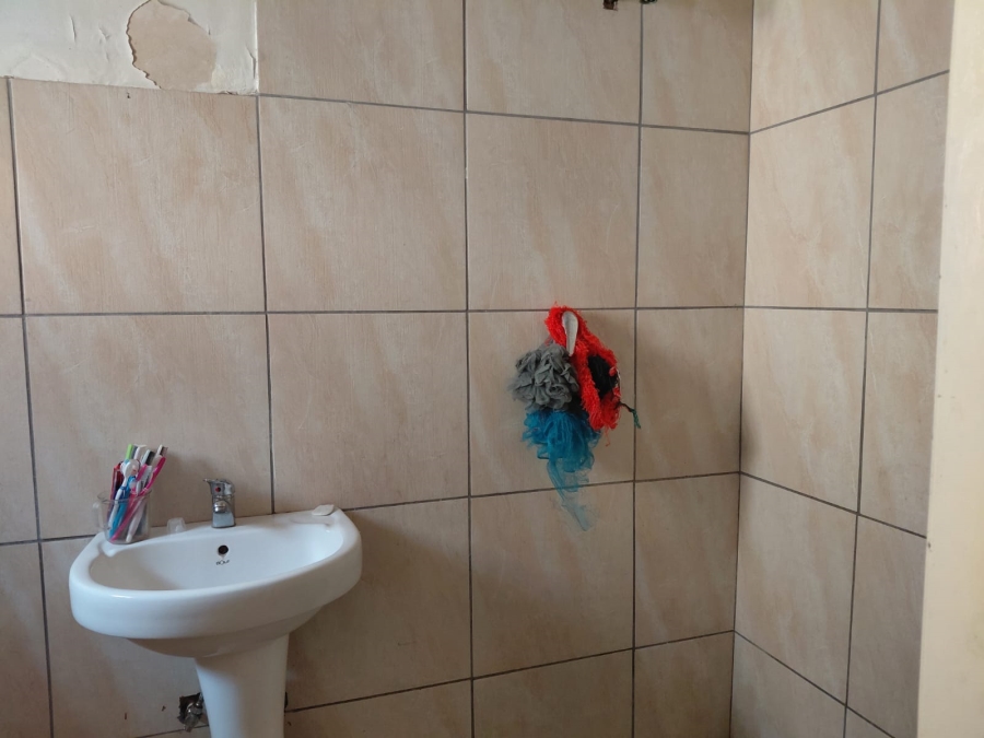 4 Bedroom Property for Sale in Actonville Gauteng