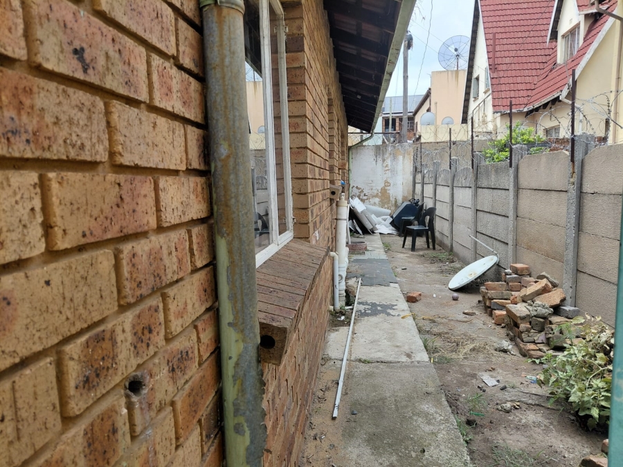 4 Bedroom Property for Sale in Actonville Gauteng