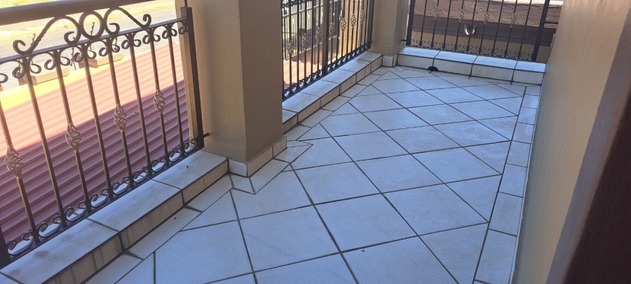 4 Bedroom Property for Sale in Kensington Gauteng