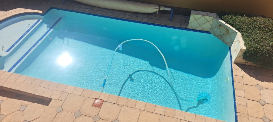 4 Bedroom Property for Sale in Kensington Gauteng