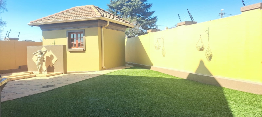 4 Bedroom Property for Sale in Kensington Gauteng