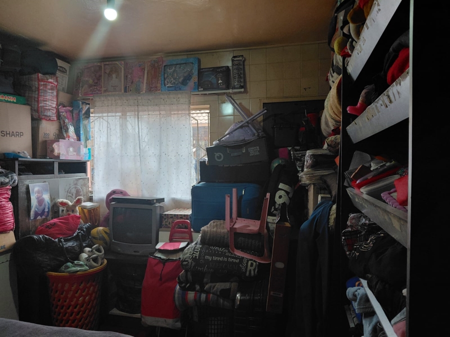 12 Bedroom Property for Sale in Actonville Gauteng