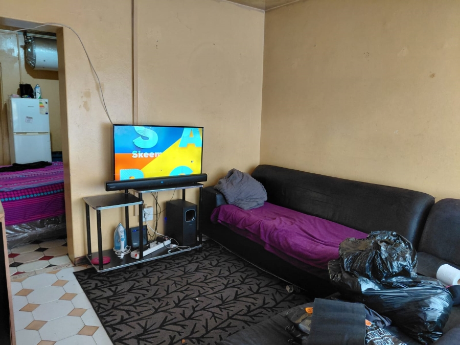 12 Bedroom Property for Sale in Actonville Gauteng