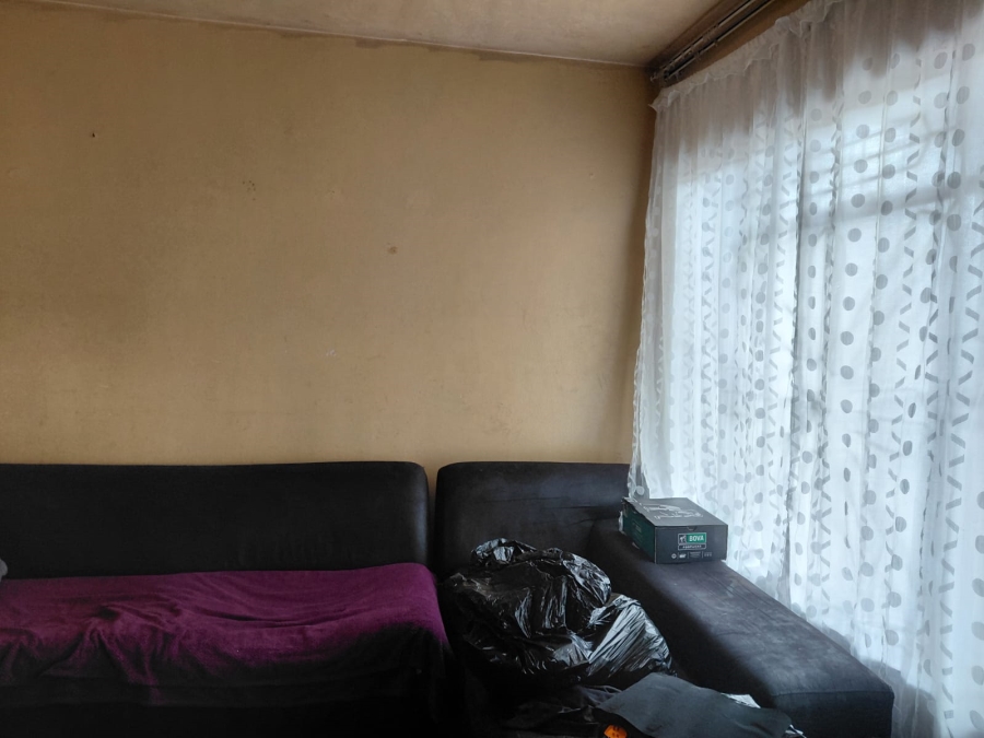 12 Bedroom Property for Sale in Actonville Gauteng