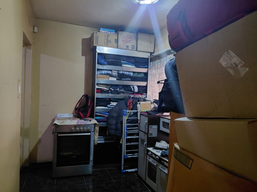 12 Bedroom Property for Sale in Actonville Gauteng