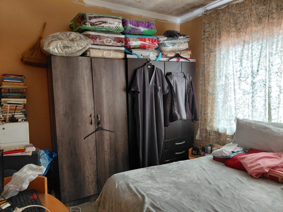 12 Bedroom Property for Sale in Actonville Gauteng