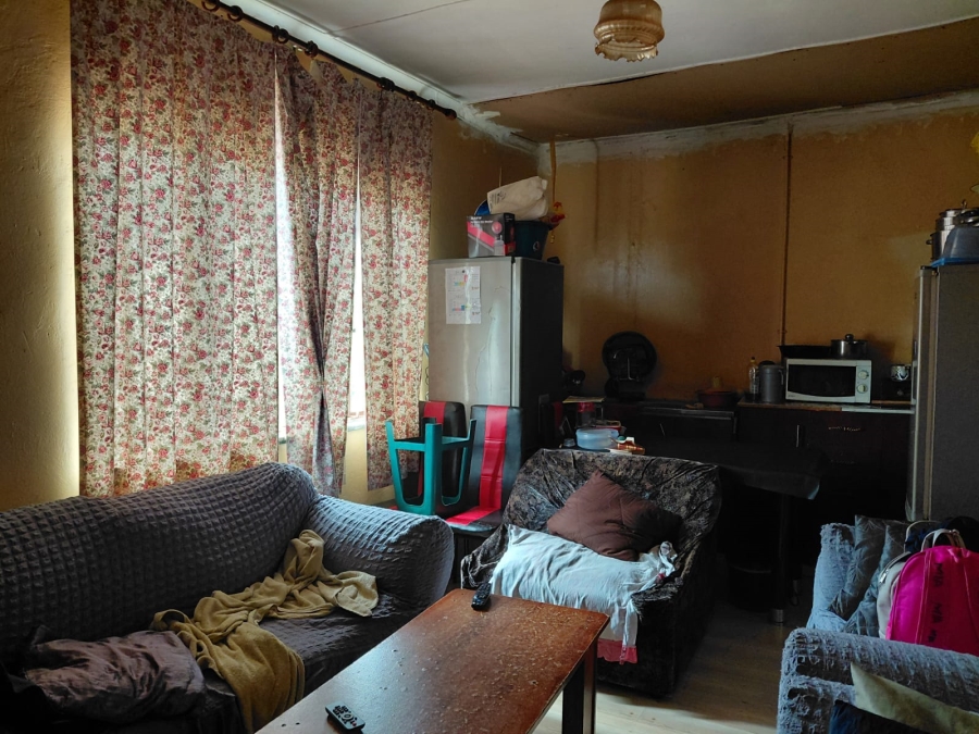 12 Bedroom Property for Sale in Actonville Gauteng