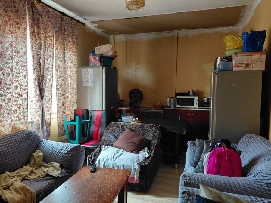 12 Bedroom Property for Sale in Actonville Gauteng