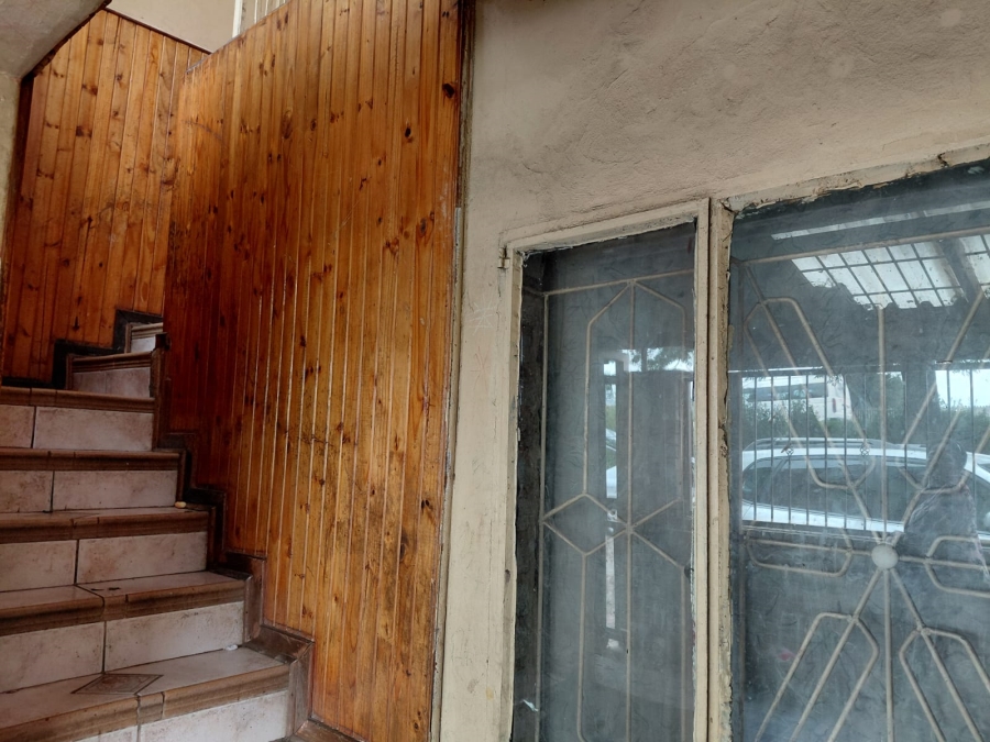 12 Bedroom Property for Sale in Actonville Gauteng