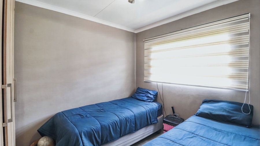 4 Bedroom Property for Sale in Esther Park Gauteng