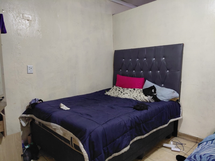1 Bedroom Property for Sale in Actonville Gauteng