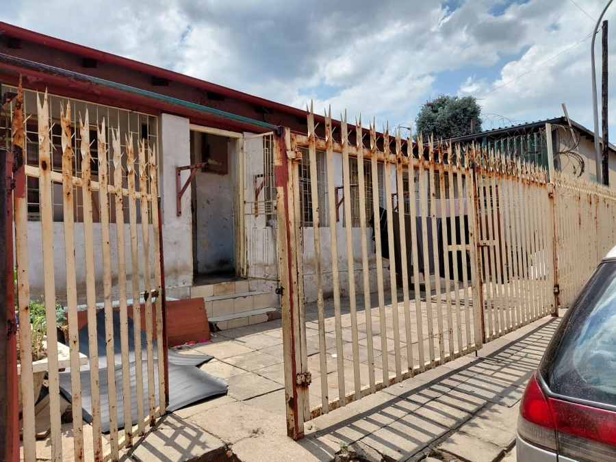 1 Bedroom Property for Sale in Actonville Gauteng