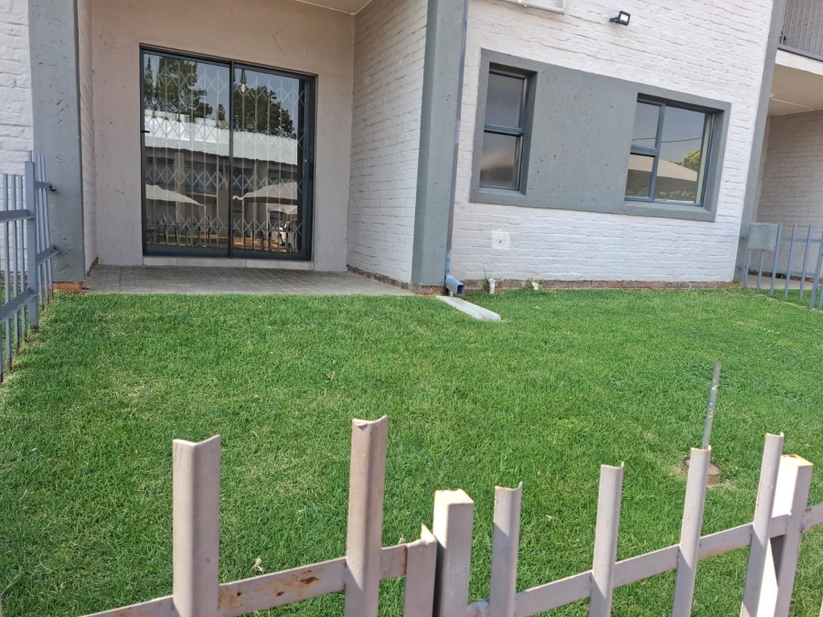 2 Bedroom Property for Sale in Rynfield Gauteng