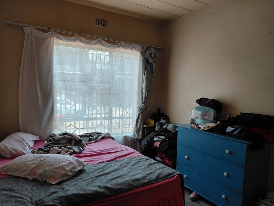 10 Bedroom Property for Sale in Actonville Gauteng