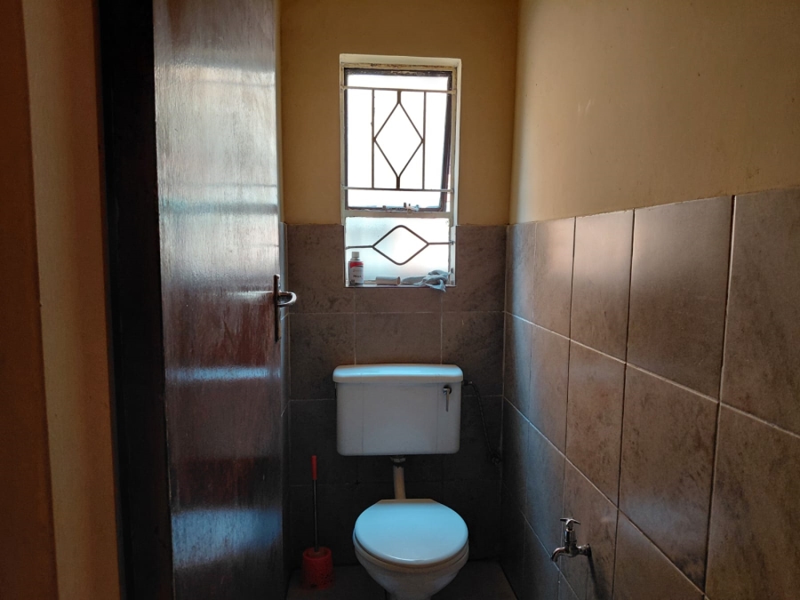 10 Bedroom Property for Sale in Actonville Gauteng