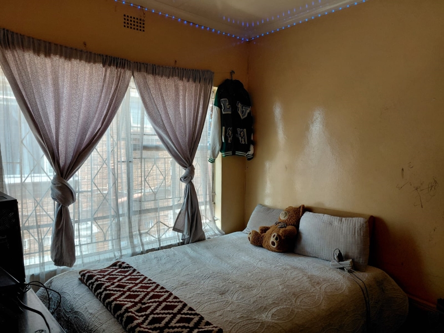 10 Bedroom Property for Sale in Actonville Gauteng