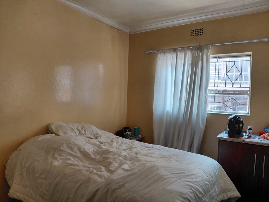 10 Bedroom Property for Sale in Actonville Gauteng