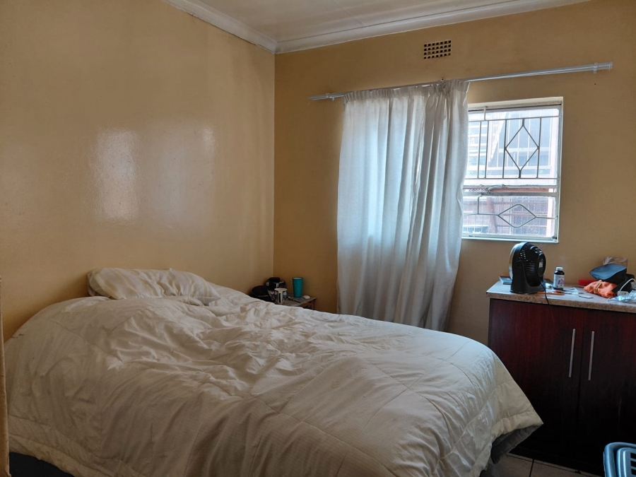 10 Bedroom Property for Sale in Actonville Gauteng