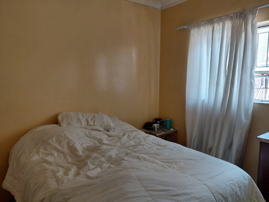 10 Bedroom Property for Sale in Actonville Gauteng