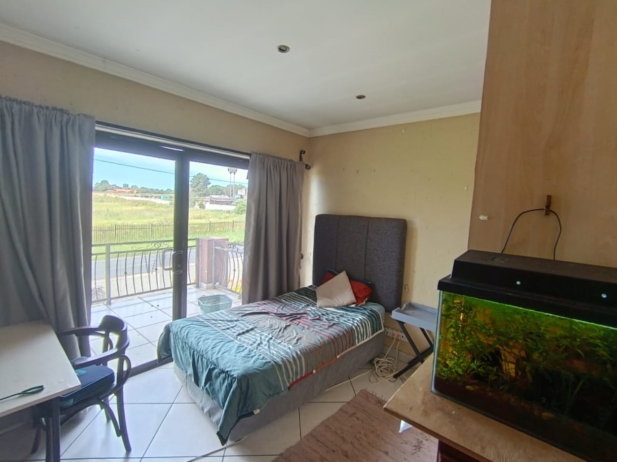 3 Bedroom Property for Sale in Sonneveld Gauteng