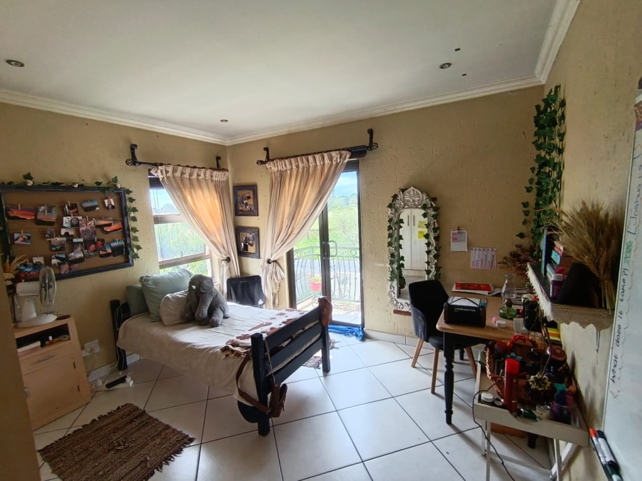 3 Bedroom Property for Sale in Sonneveld Gauteng